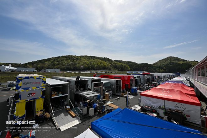 2023スーパーGT第1戦岡山　搬入日のパドックの様子