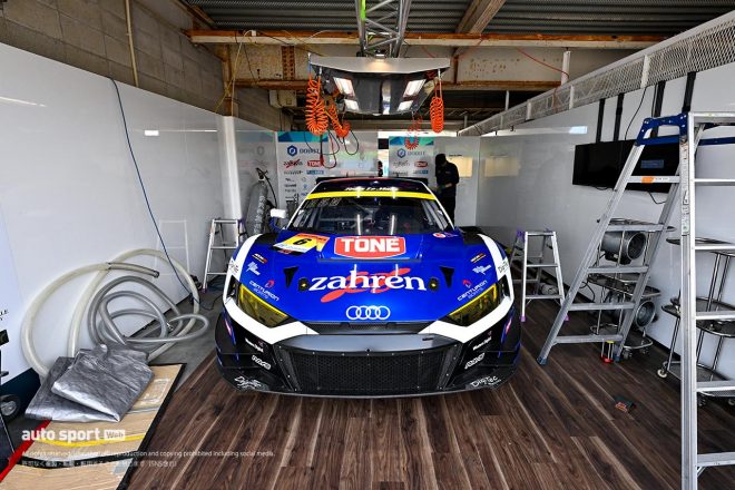 2023スーパーGT第1戦岡山　DOBOT Audi R8 LMS