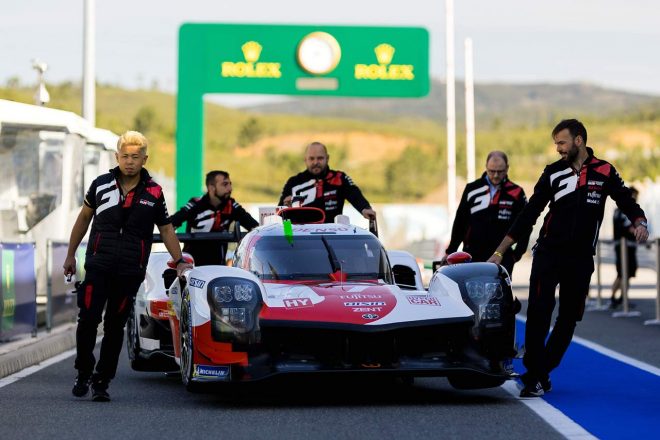 ポルティマオ6時間レースに向けて準備が進められているトヨタGR010ハイブリッド
