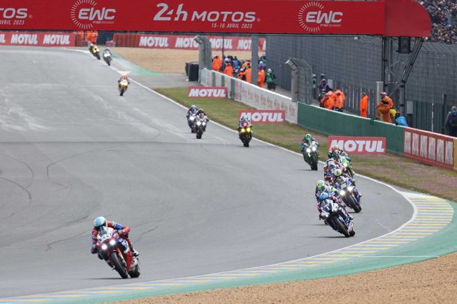 首位を走る333番のHONDA VILTAÏS RACING／2023EWC第1戦ル・マン24時間