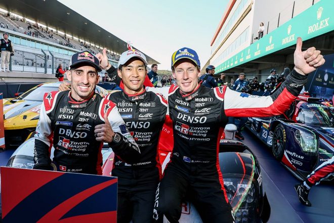 2023年WEC第2戦を制したトヨタGAZOO Racing8号車GR010ハイブリッドのセバスチャン・ブエミ、平川亮、ブレンドン・ハートレー