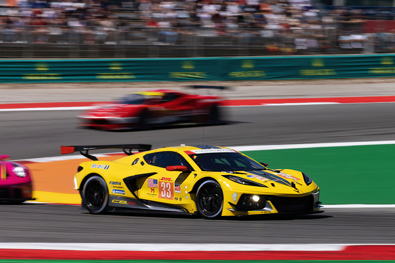 LMGTEアマクラスで開幕2連勝を飾った33号車シボレー・コルベットC8.R（コルベット・レーシング）　2023年WEC第2戦ポルティマオ6時間レース