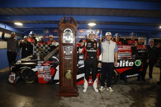 ジョージア州出身の若干20歳、ーリー・ハイム(トリコン・ガレージ/トヨタ・タンドラTRDプロ)が、悪天候のなか今季初優勝を飾っている