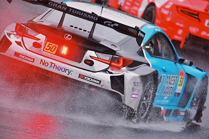 2023スーパーGT第1戦岡山　ANEST IWATA Racing RC F GT3（イゴール・オオムラ・フラガ／古谷悠河）