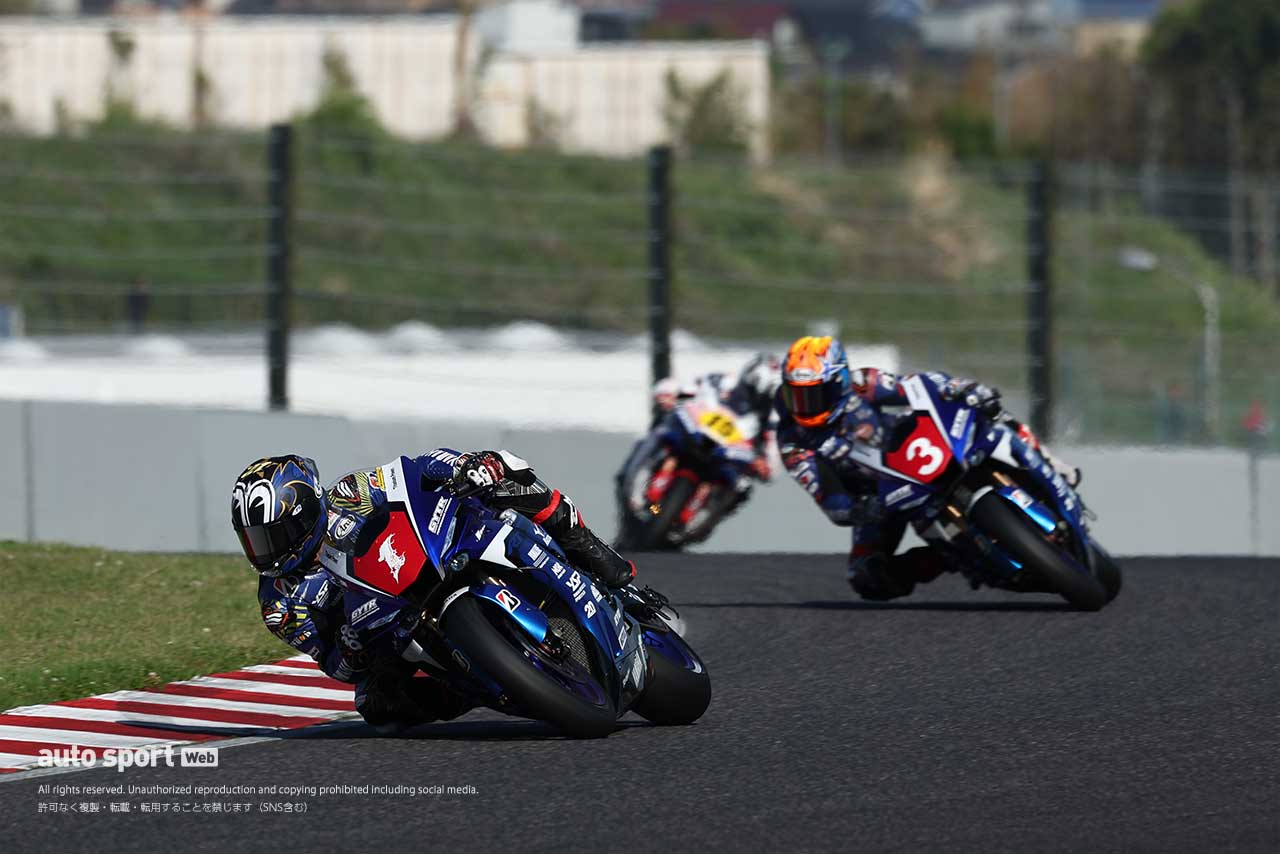 中須賀克行がトップに浮上／2023全日本ロード第2戦鈴鹿2&4 JSB1000 レース1