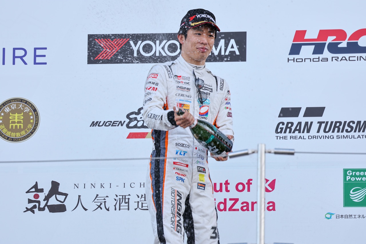 2023スーパーフォーミュラ第3戦鈴鹿　坪井翔（P.MU/CERUMO・INGING）