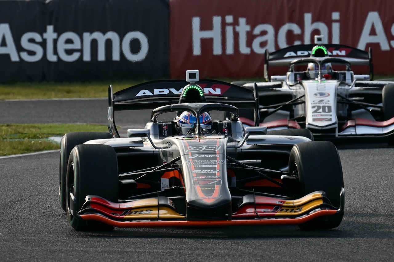 2023スーパーフォーミュラ第3戦鈴鹿　阪口晴南（P.MU/CERUMO・INGING）