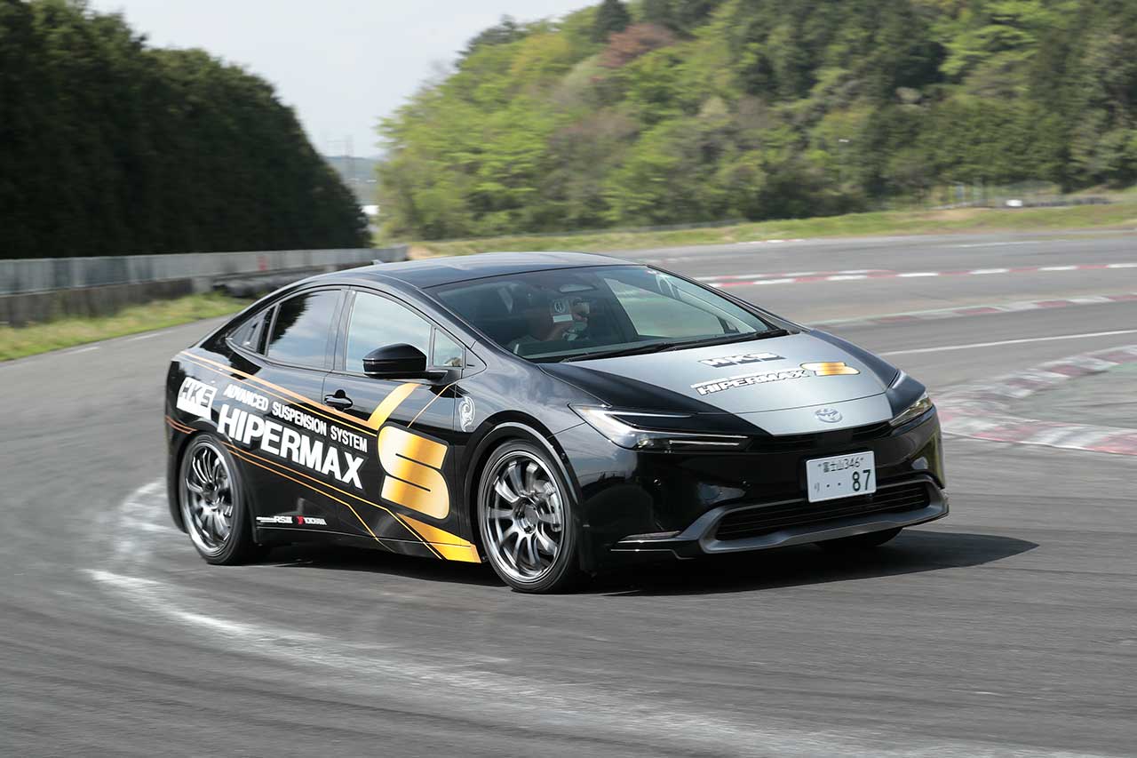 HKSハイパーマックスの体感試乗会