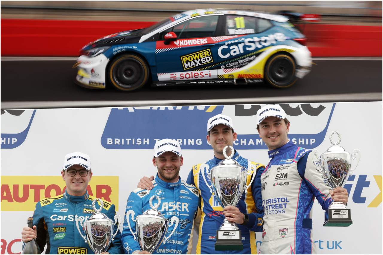ルーキーのアンドリュー・ワトソン（CarStore Power Maxed Racing／ヴォクスホール・アストラBTCC／左）がレース1で印象的なペースを披露した