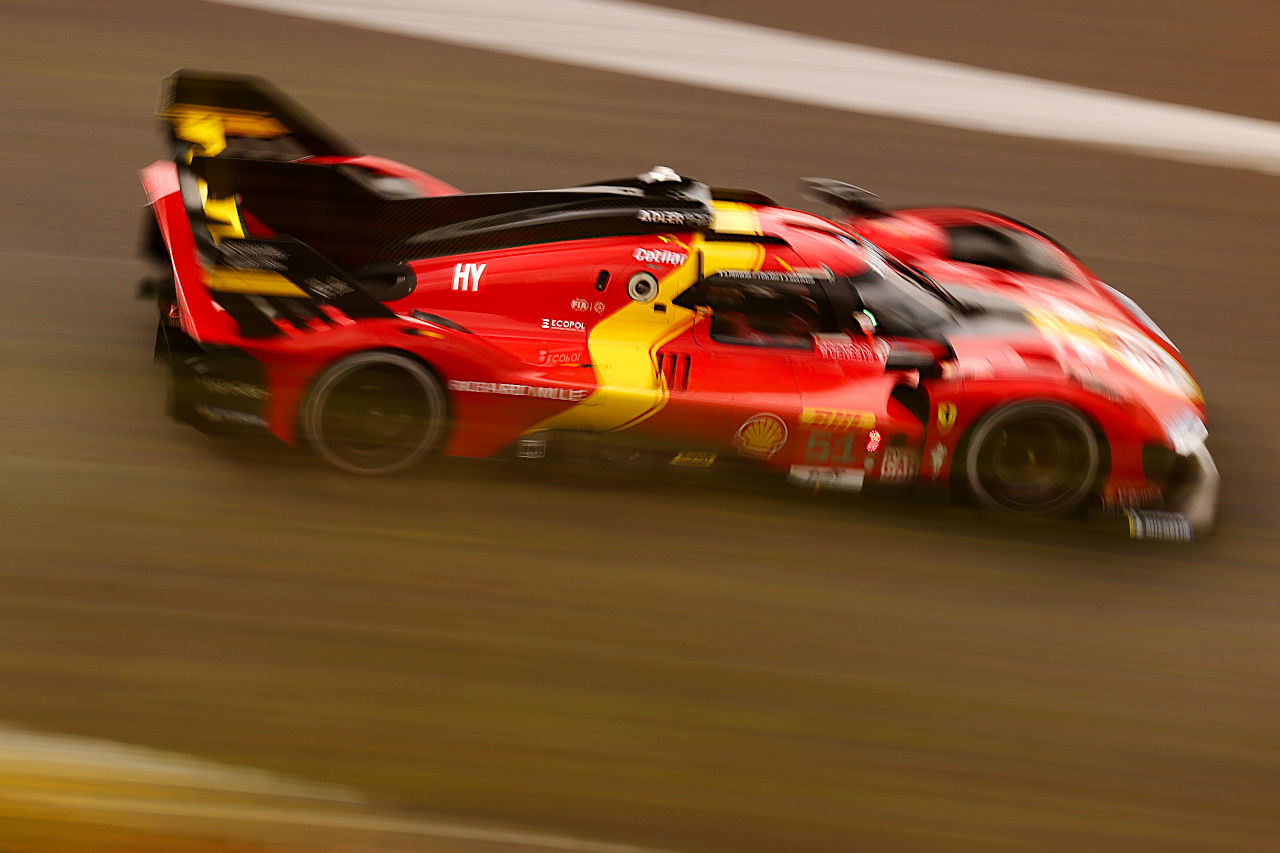 2022年の予選ポールタイムを上回る2分01秒871をマークした51号車フェラーリ499P（フェラーリ・AFコルセ）　2023年WEC第3戦スパ6時間レース