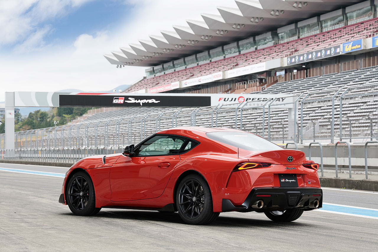 スープラ 特別仕様車 RZ "PLASMA ORANGE 100 Edition”