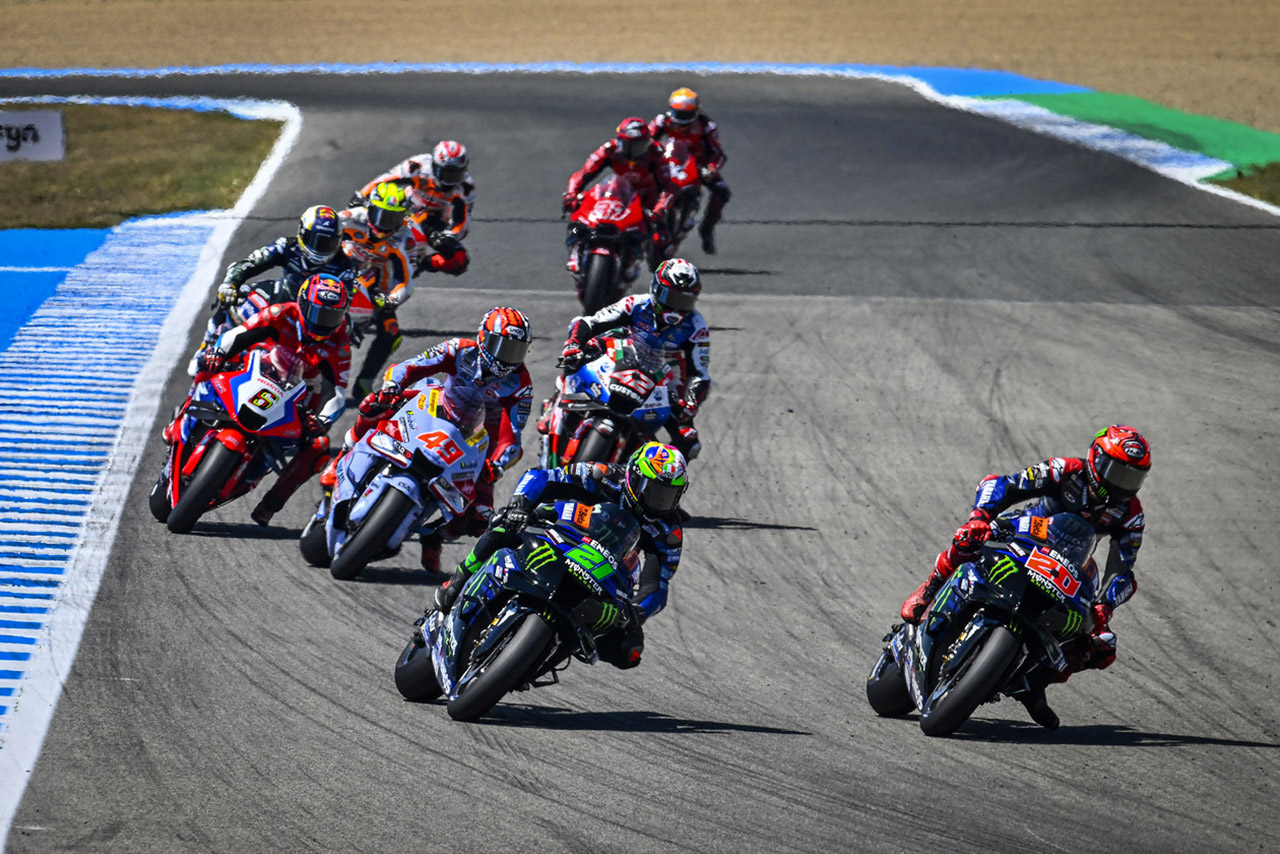 ファビオ・クアルタラロとフランコ・モルビデリ（モンスターエナジー・ヤマハMotoGP）／2023MotoGP第4戦スペインGP スプリント