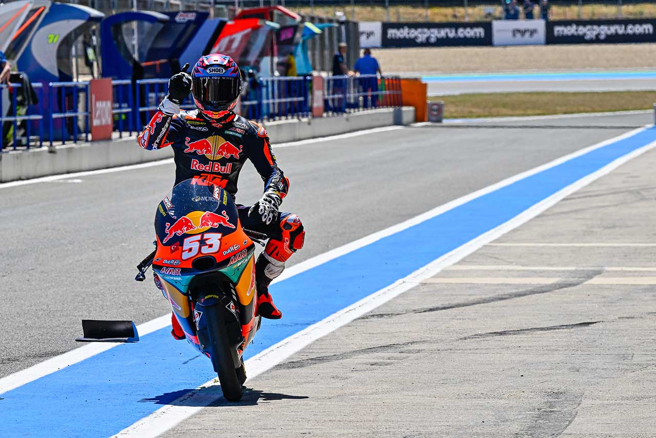 Moto3：ポールポジションを獲得したデニス・オンジュ（Red Bull KTM Ajo）／2023MotoGP第4戦スペインGP 予選