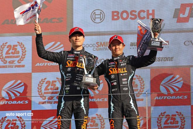 2023スーパーGT第2戦富士　GT500クラスで2位表彰台を獲得した牧野任祐／山本尚貴（STANLEY NSX-GT）