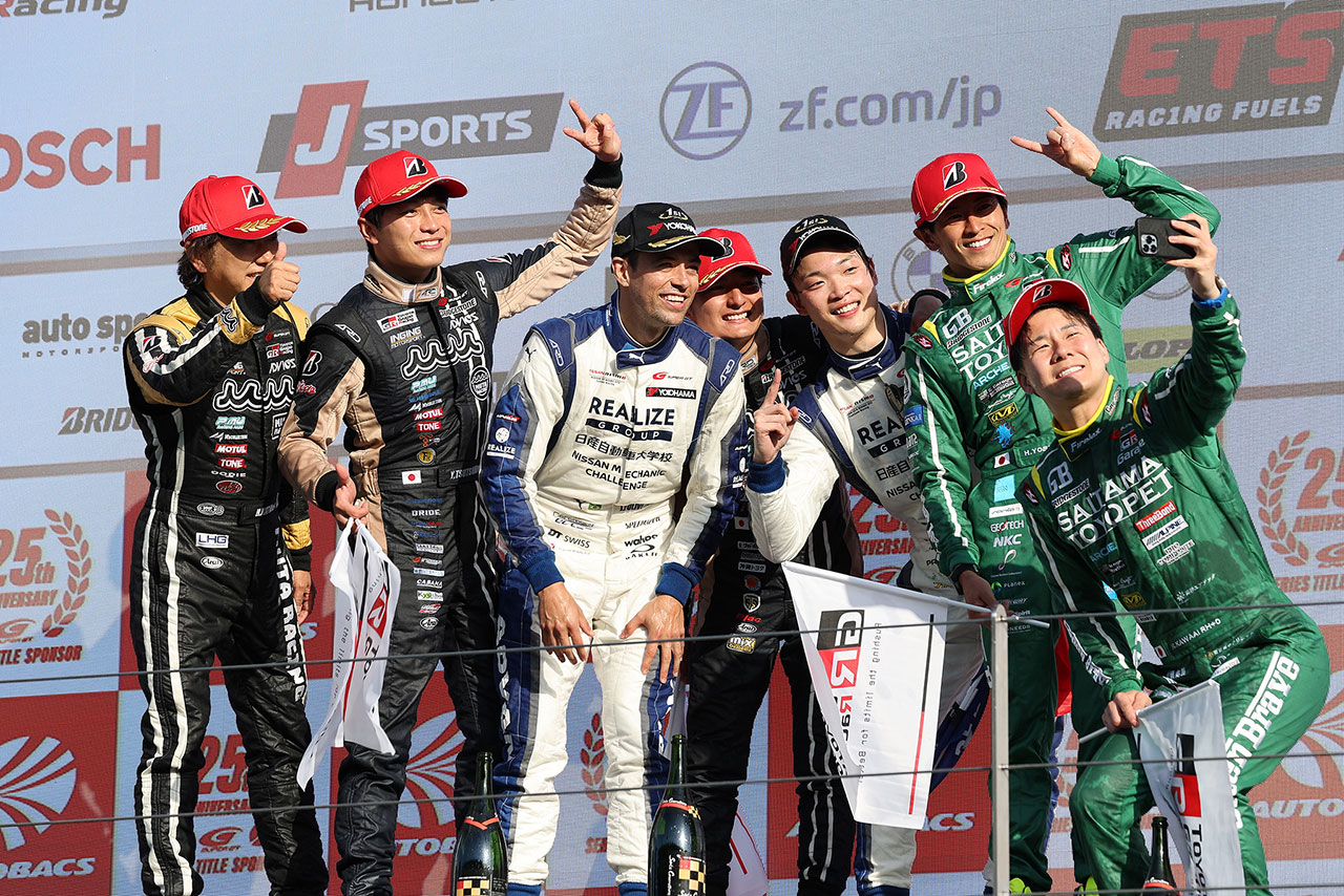 2023スーパーGT第2戦富士　GT300クラス表彰式