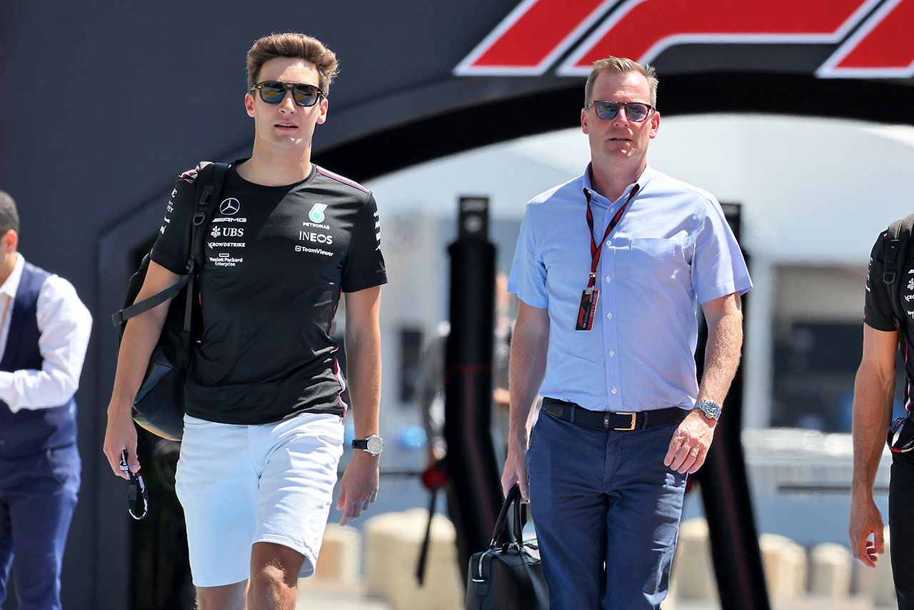 ジョージ・ラッセル（メルセデス）とマネージャーのハリー・ソーデン