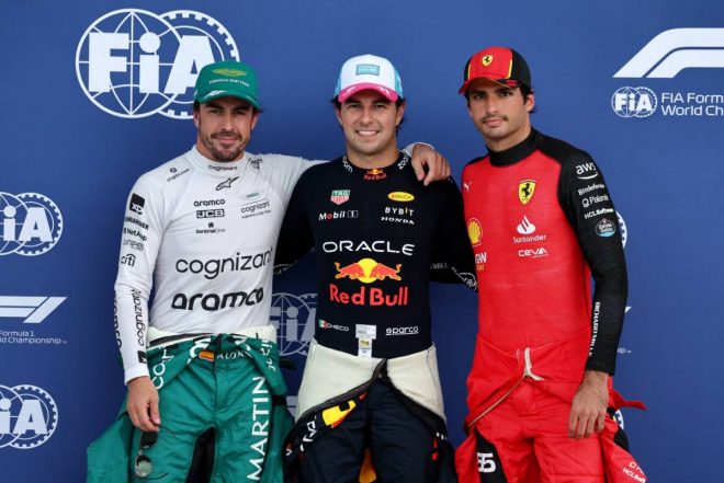セルジオ・ペレス（レッドブル）、フェルナンド・アロンソ（アストンマーティン）、カルロス・サインツ（フェラーリ）