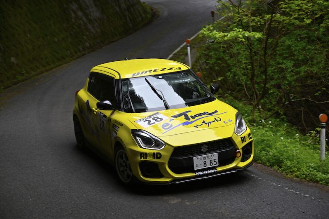 JN4クラス優勝 東隆弥／藤澤進（DLクスコRIGIDい～ちゅ～んスイフト）　2023全日本ラリー第4戦久万高原ラリー