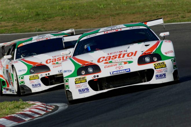 2000年JGTC富士　ミシュランは活動初期はTOM'Sとともに戦った。