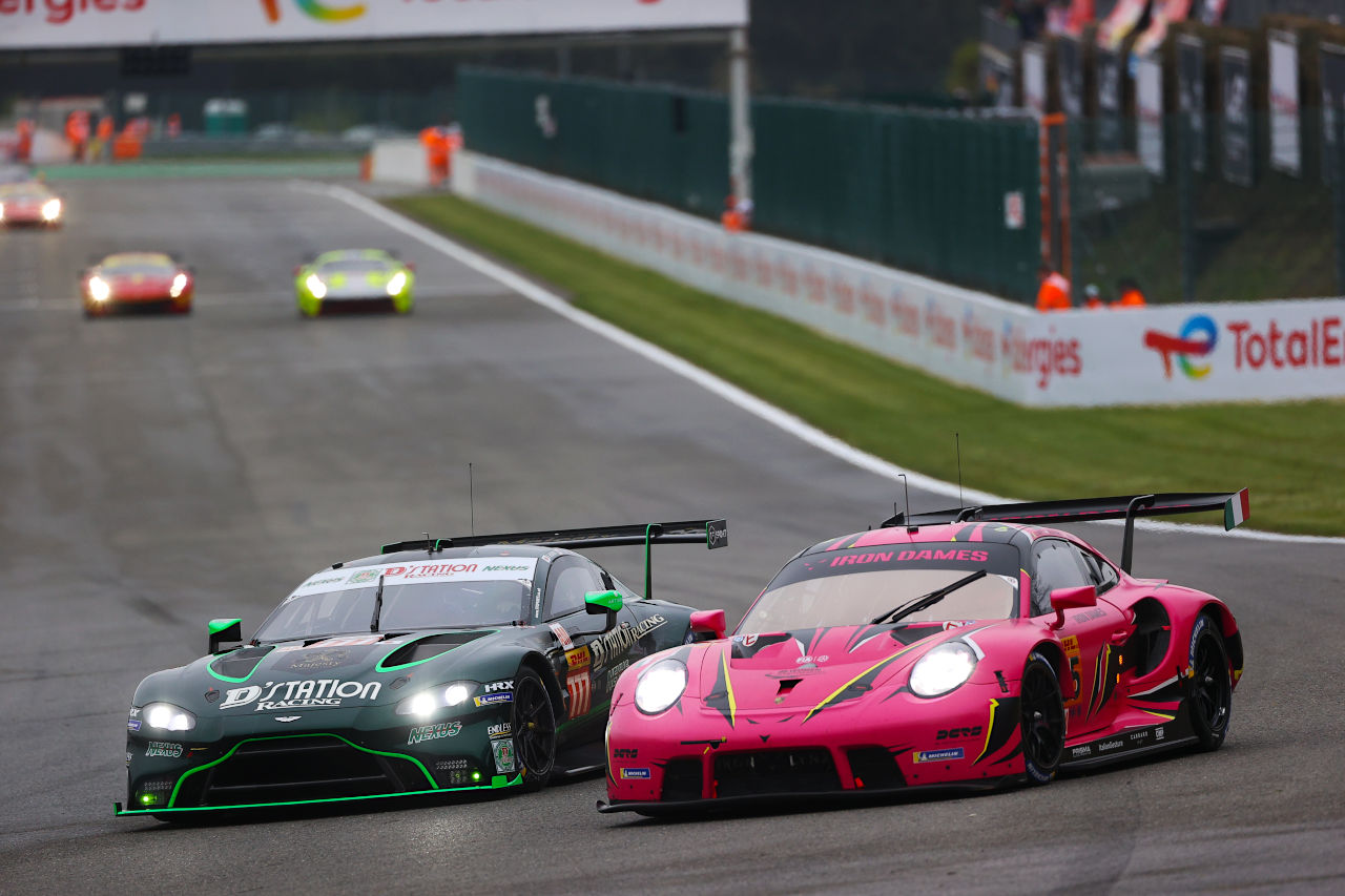 アストンマーティンとポルシェ、そしてフェラーリは、2023年のLMGT3導入によってエントリー台数が絞られることになる。