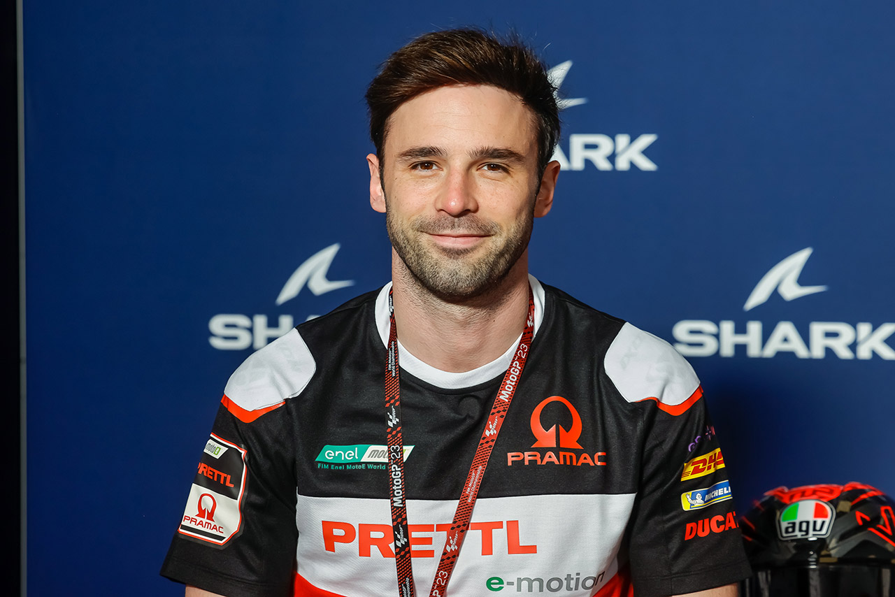 MotoE：プレスカンファレンスに出席したルカ・サルバドーリ（Prettl Pramac MotoE）／2023MotoE第1戦フランス大会