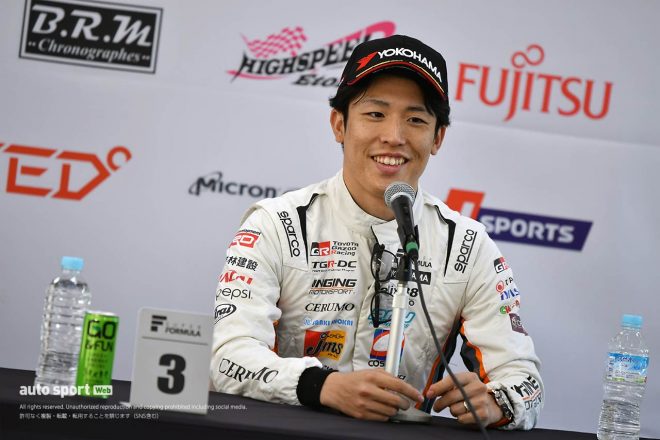 2023スーパーフォーミュラ第4戦オートポリス　3位の坪井翔（P.MU/CERUMO・INGING）