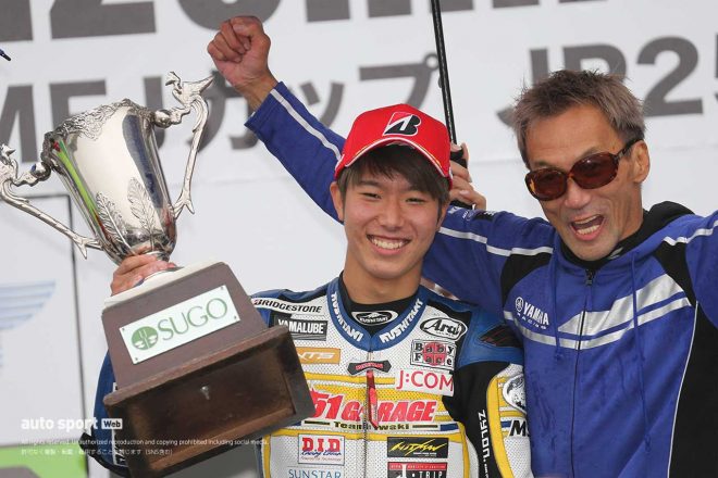 2017年からは51ガレージ チームイワキより、ST600に参戦した岡本裕生選手