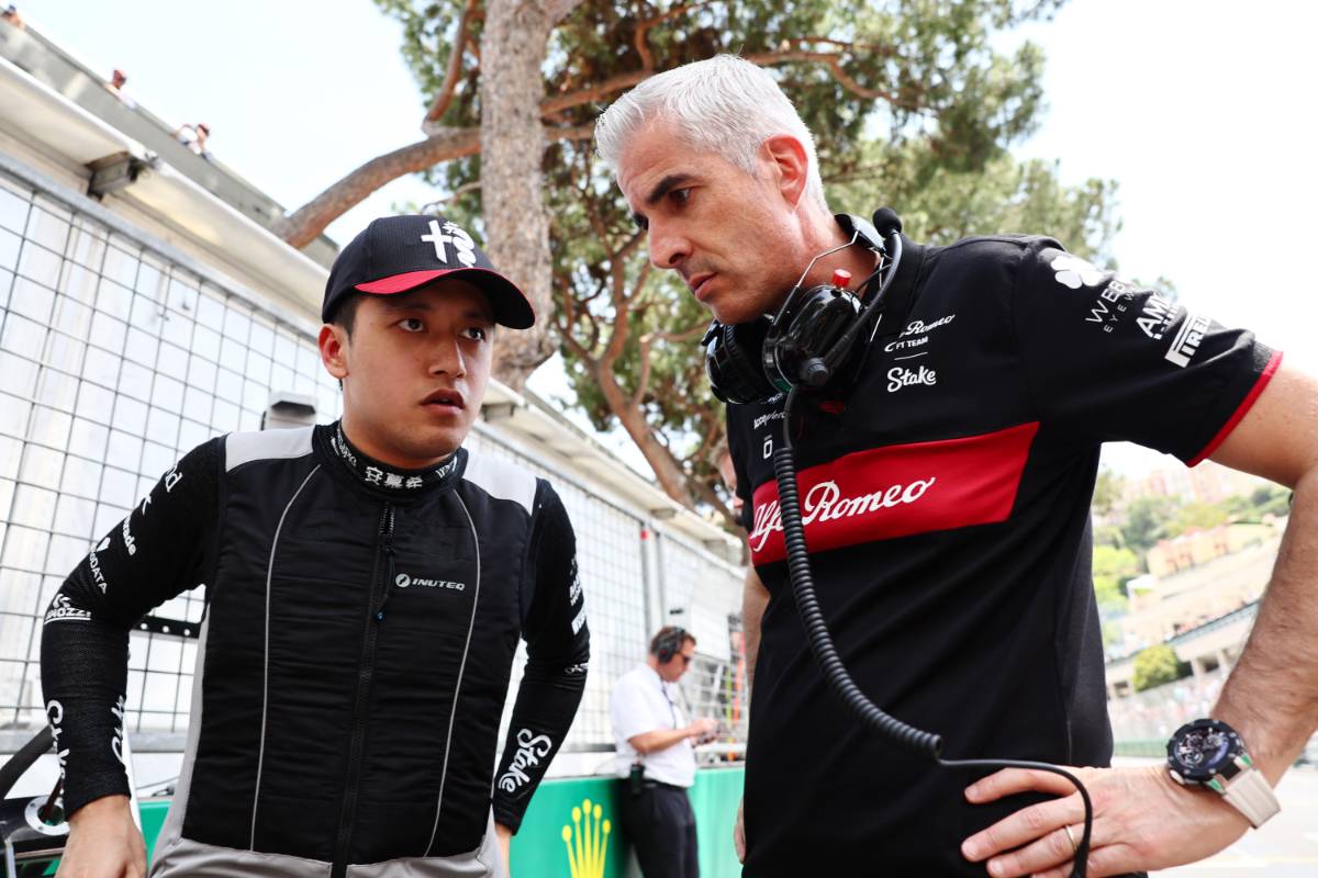 周冠宇＆アレッサンドロ・アルニ・ブラビ代表（アルファロメオ）