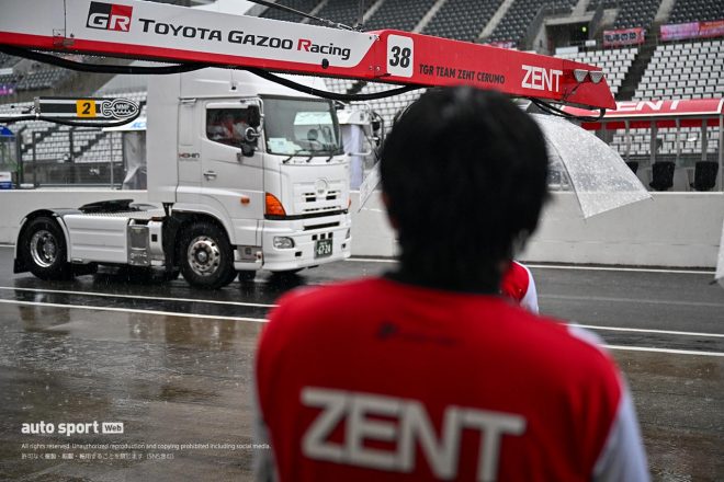 2023スーパーGT第3戦鈴鹿　ZENT CERUMO GR Supraのチームスタッフ
