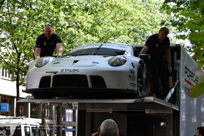 プロトン・コンペティションの911号車ポルシェ911 RSR-19