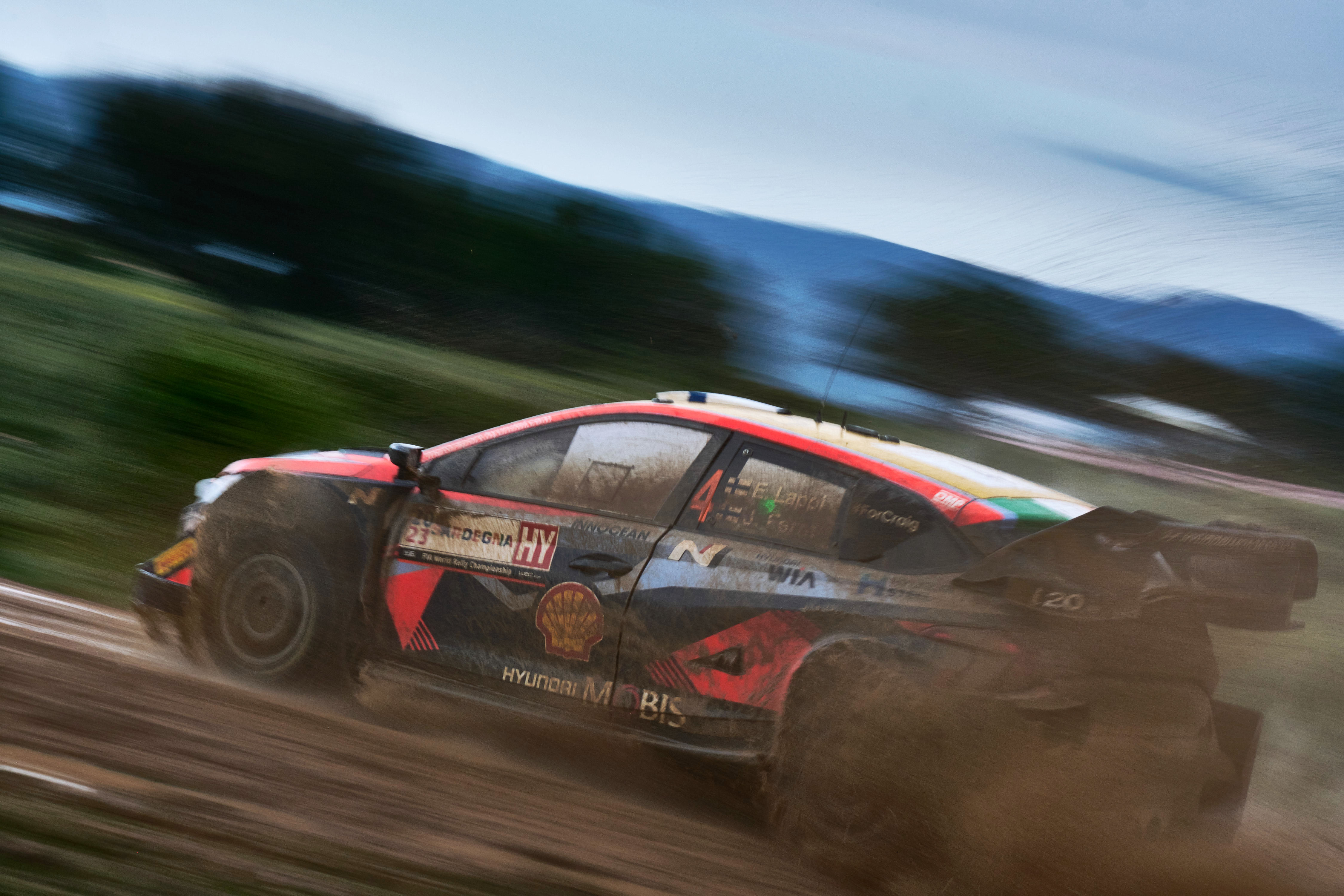 僅差ながらデイ2も総合首位となったエサペッカ・ラッピ（ヒョンデi20 Nラリー1）　2023年WRC第6戦ラリー・イタリア・サルディニア