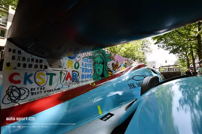 708号車グリッケンハウス007のシャークフィン