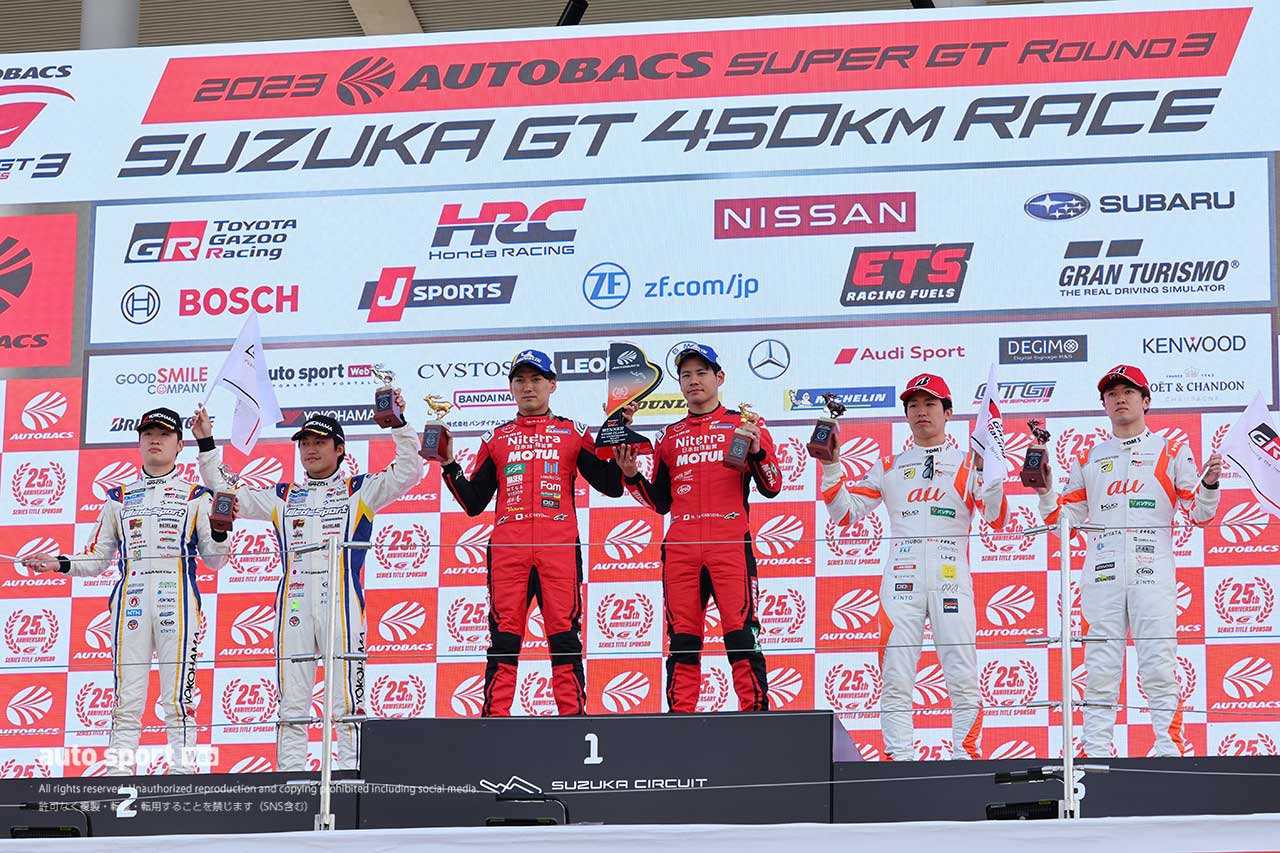 2023スーパーGT第3戦鈴鹿　レース直後に行われたGT500クラスの表彰式