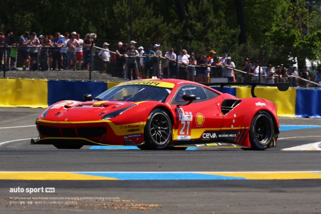 ＃21 フェラーリ488 GTEエボAFコルセS.マン／J.ピゲ／U.デ・ポー