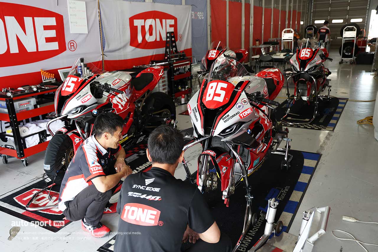 ラスト出品‼️ウシュバテソーロ DubaiWC 優勝記念ジャージトップス新品 Amazon | 競馬 ウシュバテソーロ ジャージ ブルゾン ドバイWC 激