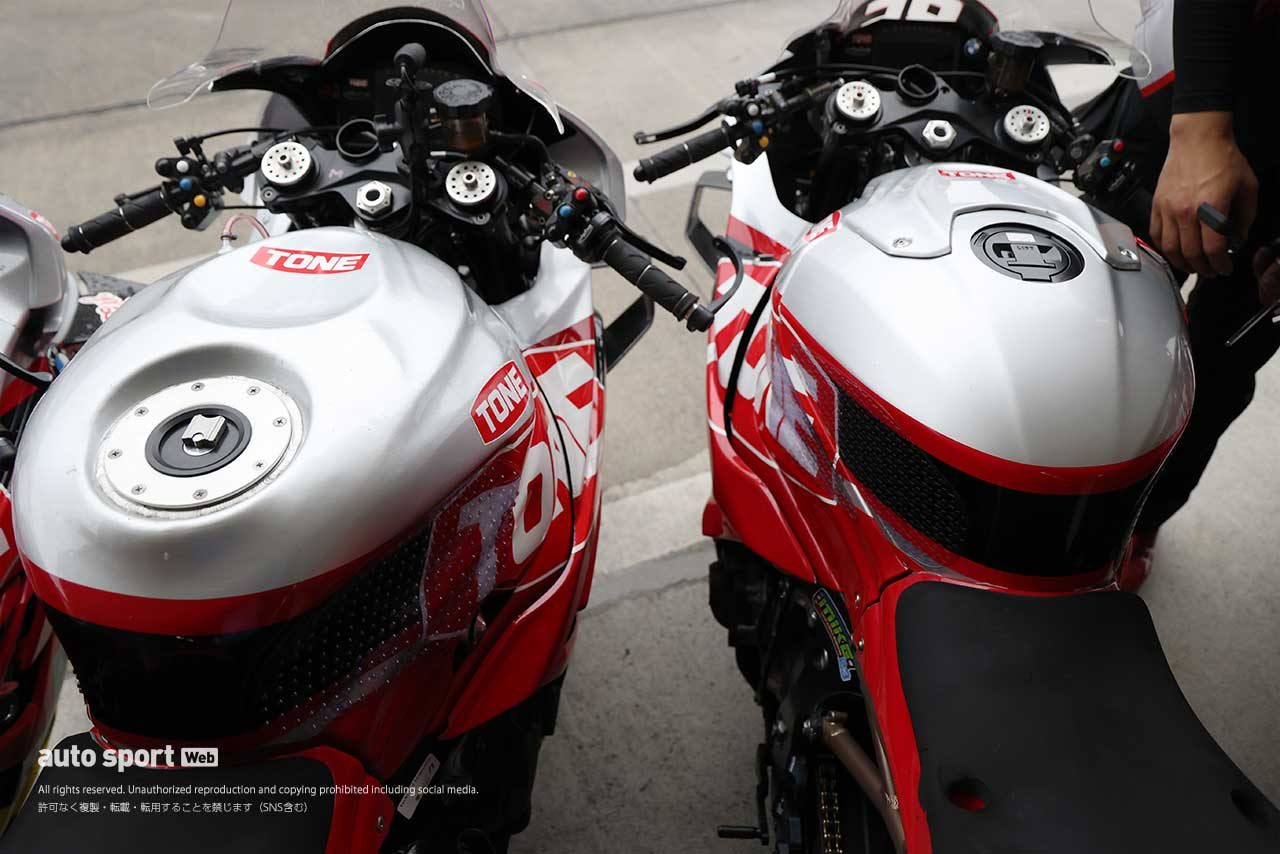 TONE RT SYNCEDGE 4413 BMWのBMW M1000RR／2023鈴鹿8耐合同テスト | autosport web