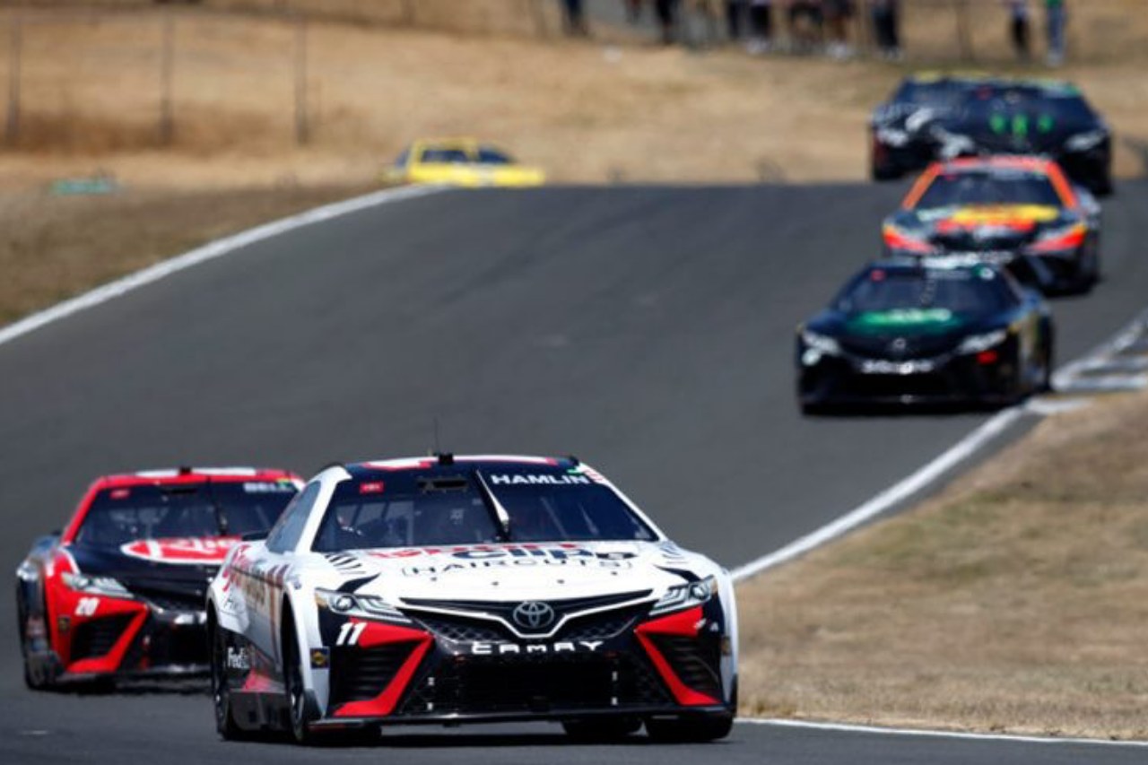 そのままステージ1を制覇したハムリンだったが、最後はまさかのクラッシュでレースを終える