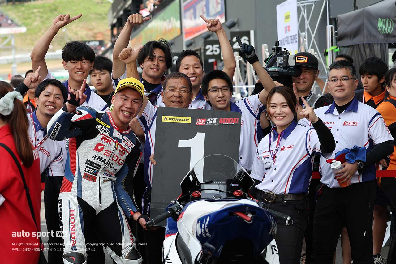 SDG Honda Racing。ST1000では榎戸育寛選手が優勝