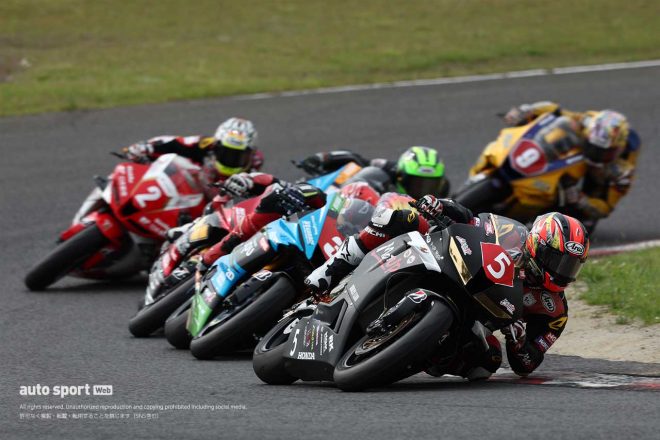 ST600 Race2トップ争い