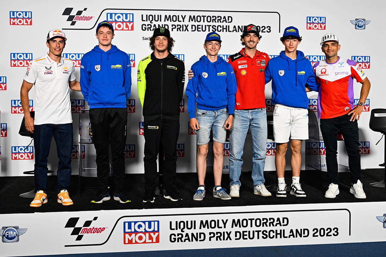 2023MotoGP第7戦ドイツGPのプレスカンファレンスに出席したライダー