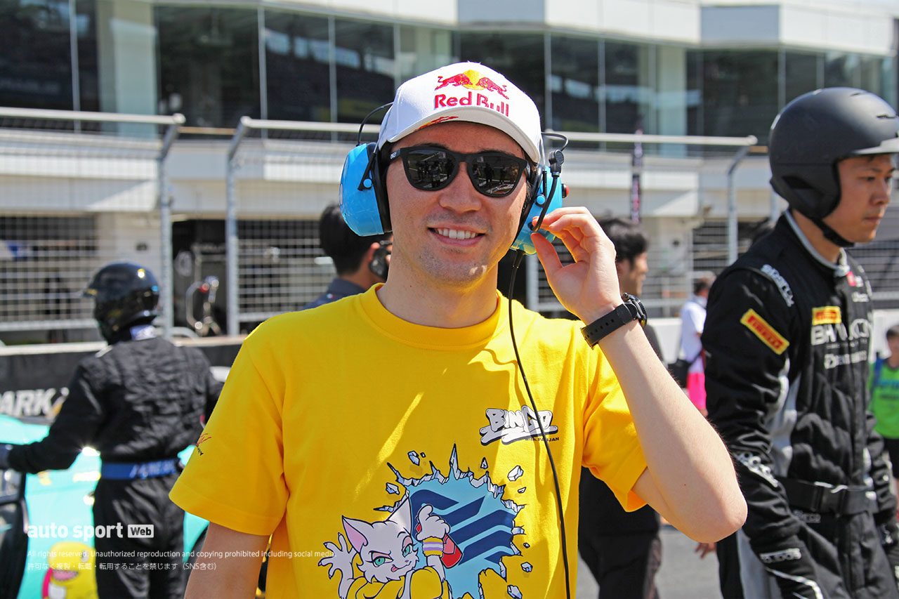 笹原右京監督(ビンゴ・レーシング) | autosport web