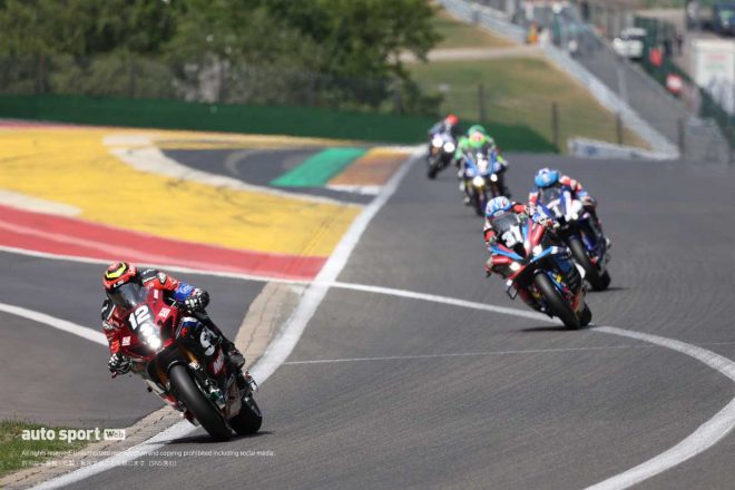 2023EWC第2戦スパ24時間 決勝 序盤のトップ争い
