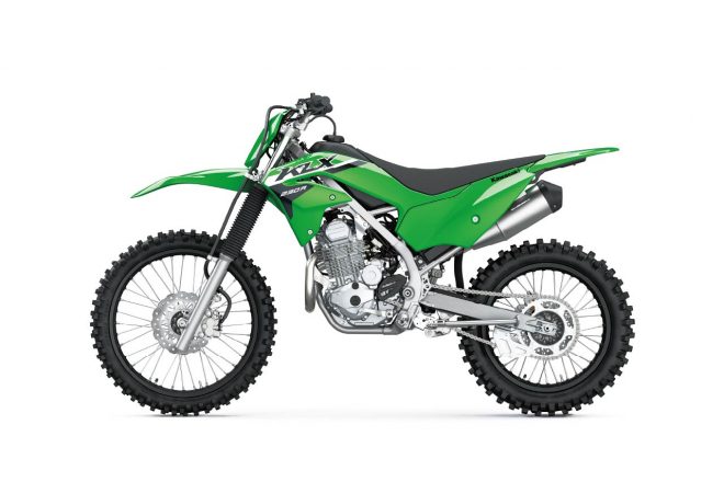 カワサキ・KLX230R（2024年モデル／ライムグリーン／左サイド）