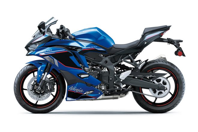 『カワサキ Ninja ZX-4R SE』／左サイド