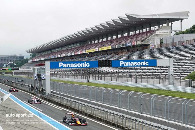 2023スーパーフォーミュラ富士公式テストが行われている富士スピードウェイ