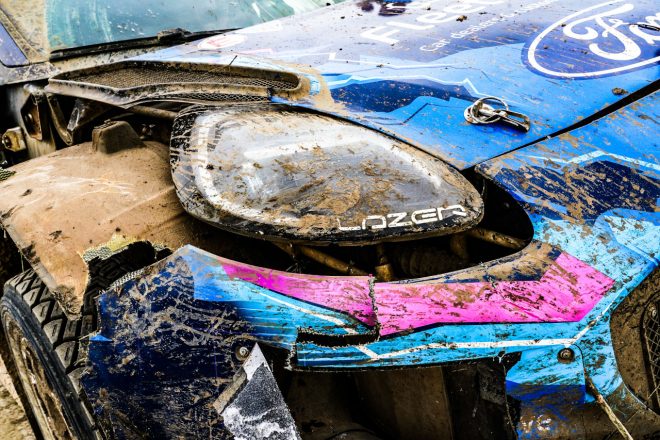 SS12走破後にリタイアとなったジョルダン・セルデリディスのフォード・プーマ・ラリー1 2023年WRC第7戦サファリ・ラリー・ケニア