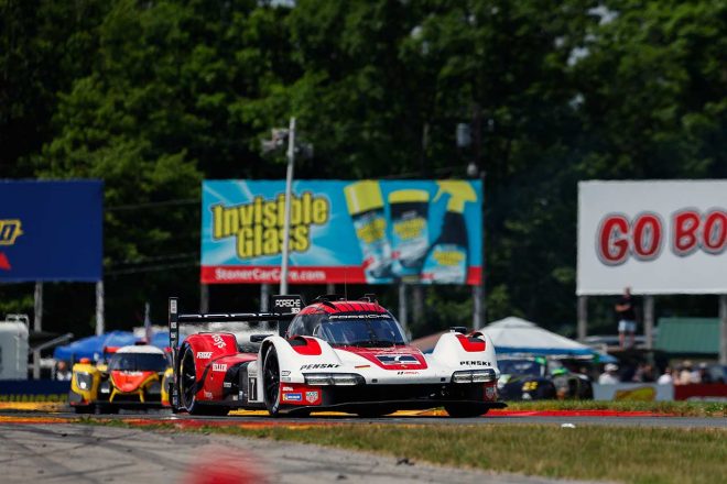 ハイブリッド関連のトラブルで上位争いから脱落した7号車ポルシェ963