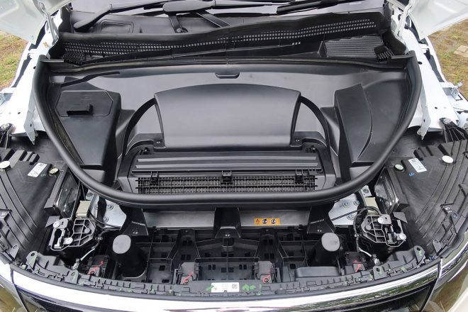 メルセデス・ベンツ『EQS 450 4MATIC SUV』