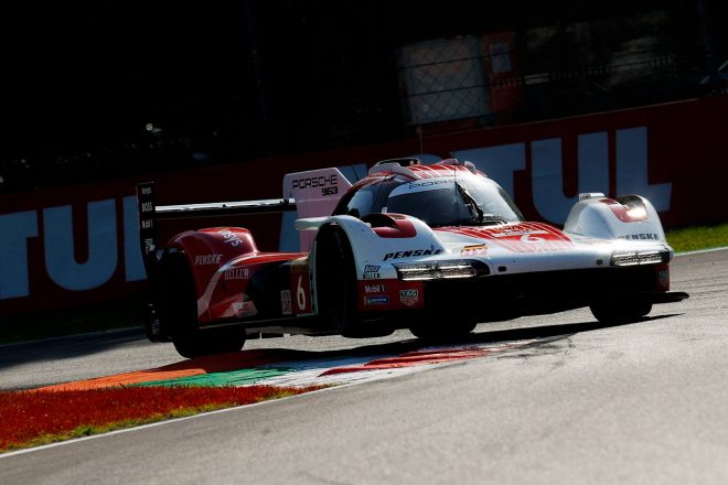 モンツァを走るポルシェ・ペンスキー・モータースポーツのポルシェ963