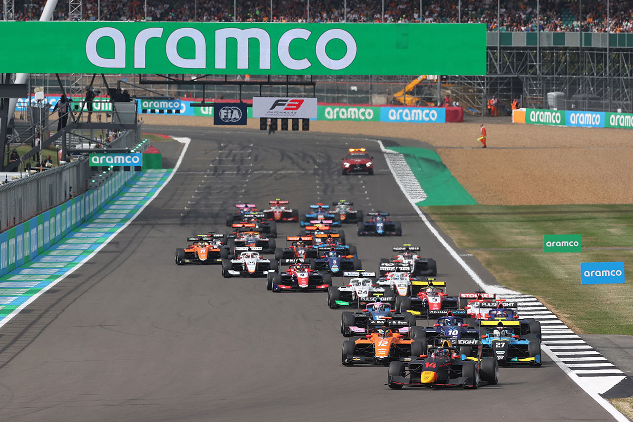 FIA F3第7戦シルバーストン レース1スタート
